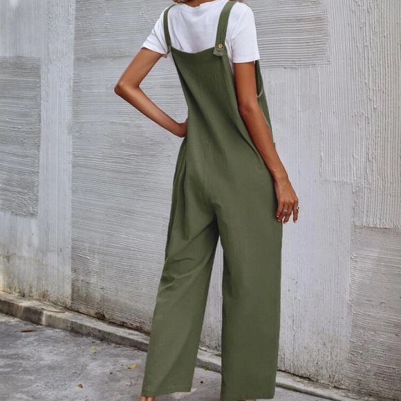 SOLD OUT Boho Green Wide Leg Double Pocket Jumpsuit - Picture 4 of 4